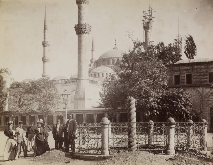 Yılanlı Sütun / Sébah & Joaillier Fotoğrafı / 1880'ler | Eski İstanbu...