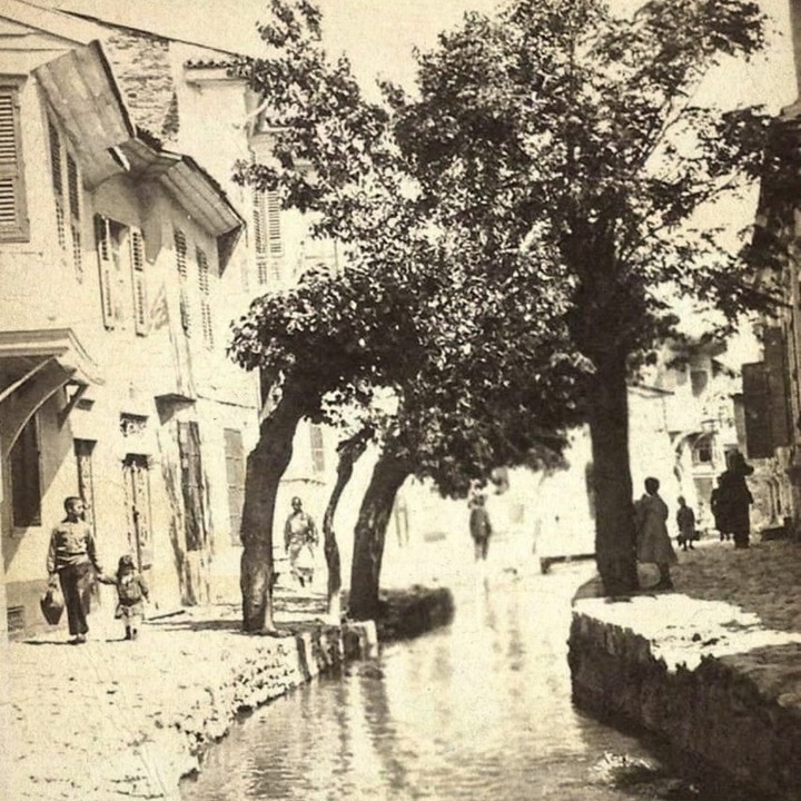 İzmir, 1900s

                       ...