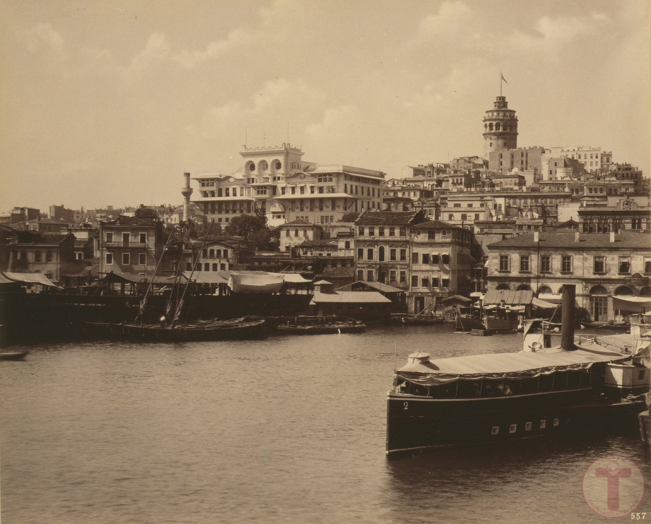 Haliç'ten Galata'ya Bakış