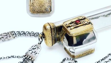 A silver Ottoman pencase ink well from the 1820's.

Osmanlı gümüş divit, 1820'le...