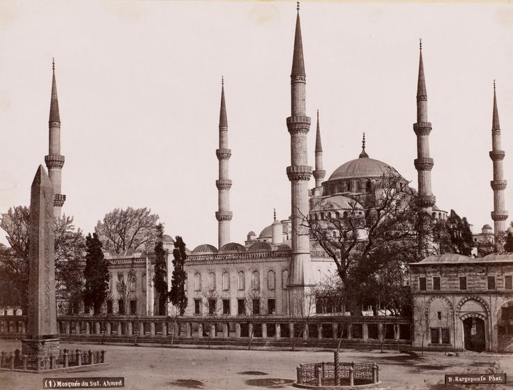 Atmeydanı ve Sultan Ahmet Camii Basile Kargopoulo Fotoğrafı 1875