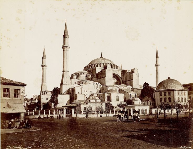 Ayasofya Meydanı / Guillaume Berggren Fotoğrafı / 1870'ler | Eski İstanb...