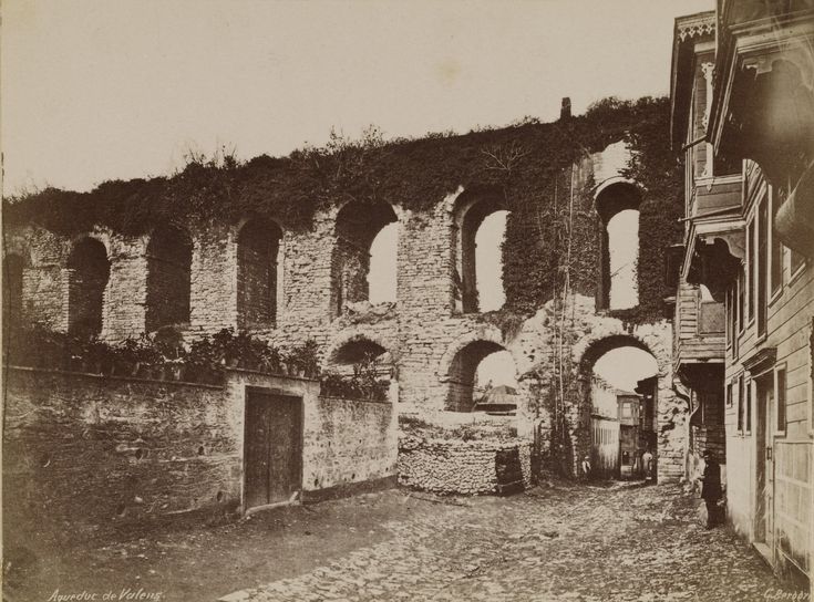 Bozdoğan Kemeri / Guillaume Berggren Fotoğrafı / 1870'ler | Eski İstanbu...