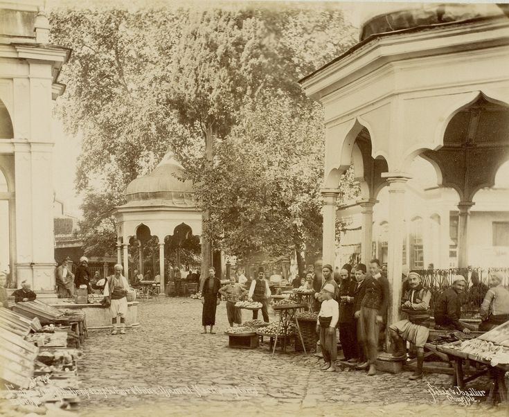 Bursa Ulu Cami Şadırvanları / Sébah ve Joaillier Fotoğrafı | Eski Türkiye...