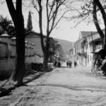 Bursa'dan bir sokak manzarası.
A street scene from Bursa....