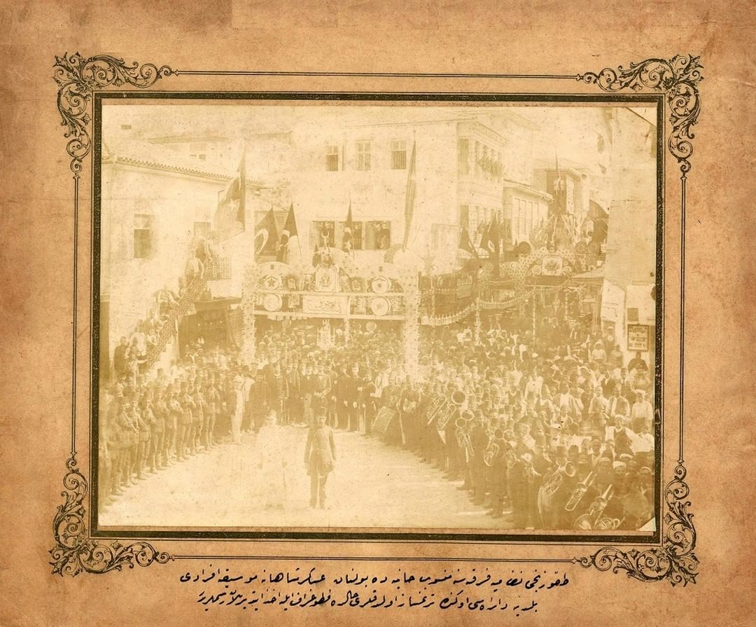 Chania, Crete Island, 1890s
Hanya, Girit Adası, 1890'lar

                      ...