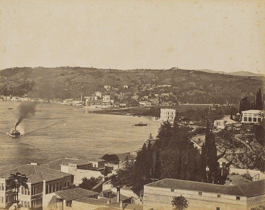 Istanbul, 1880.
إسطنبول في العهد العثماني، ١٨٨٠
                           ...