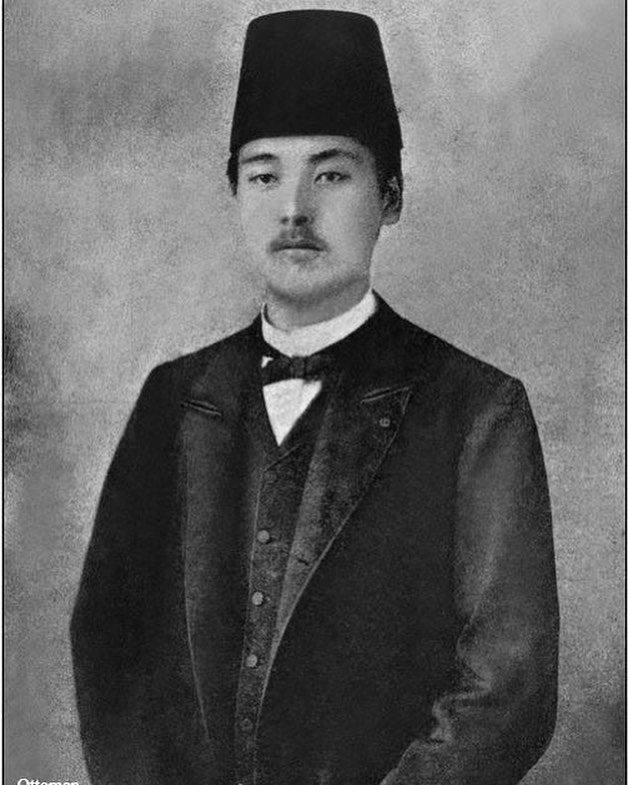 Mr. Noda Oouchetaaro was the first known Japanese person to accept Islam during ...