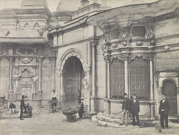 Nuruosmaniye Camii Sebili / Sébah ve Joaillier Fotoğrafı | Eski İstanbul Fot...