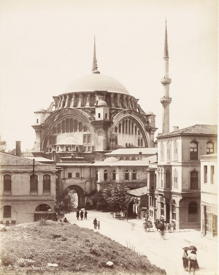 Nuruosmaniye Camii / Sébah & Joaillier Fotoğrafı | Eski İstanbul Fotoğrafla...