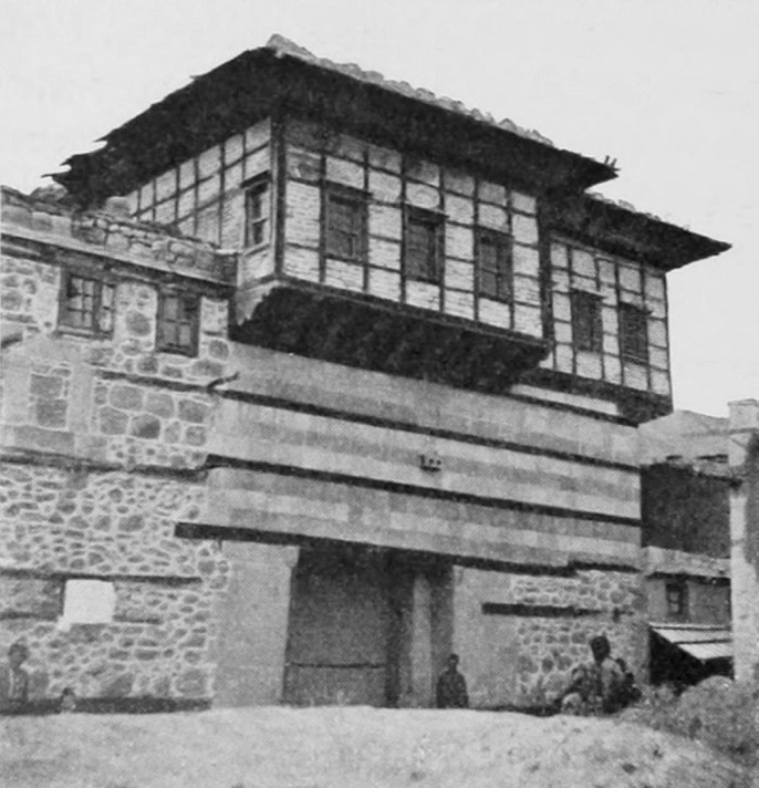 Old Turkish House in Hasankale, Erzurum, 1911
Hasankale'de Eski Türk Evi, Erzuru...