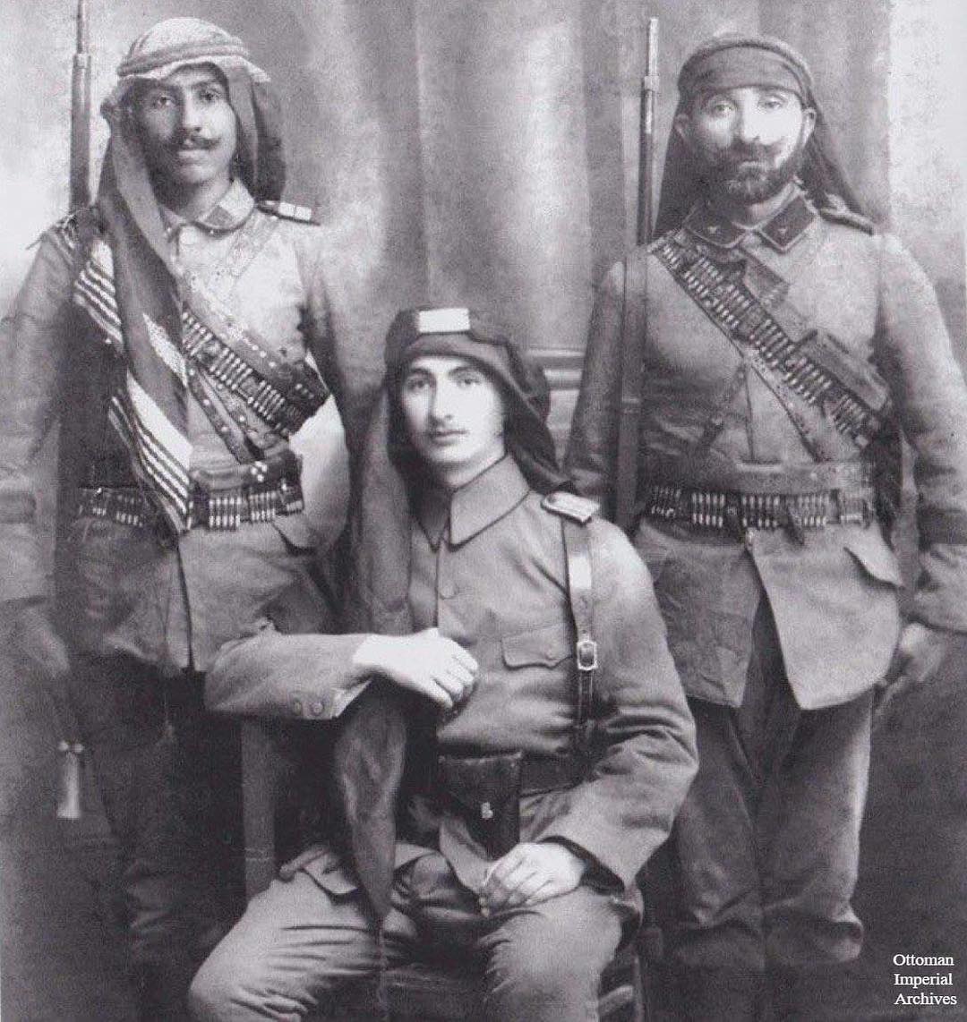 Ottoman Arab infantry soldiers taking part in World War I. 
I. Dünya Savaşı'na k...