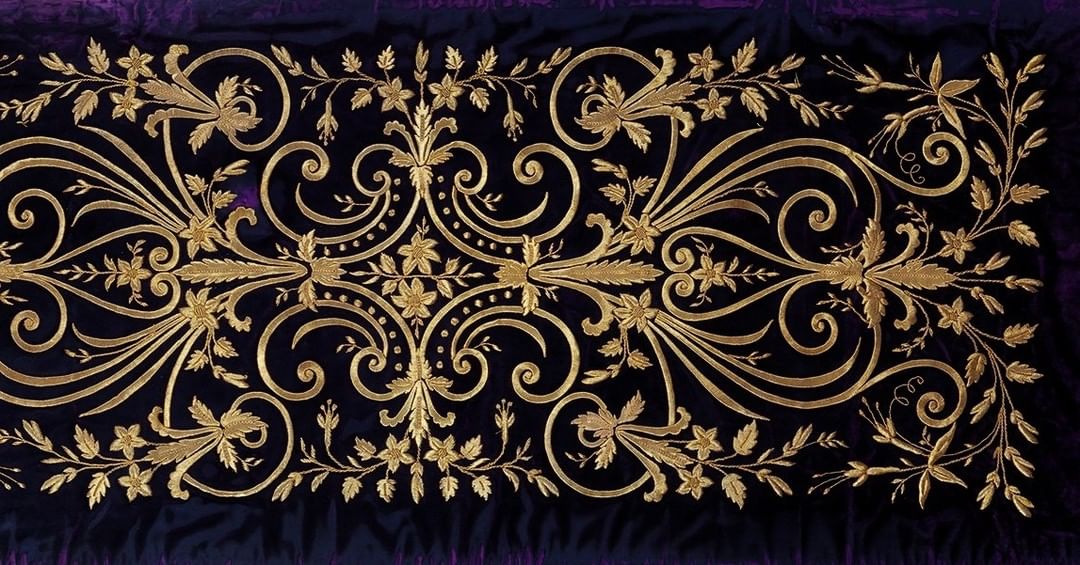 Ottoman Embroidered Cushion Cover, Late 19th Century
Osmanlı İşlemeli Yastık Yüz...