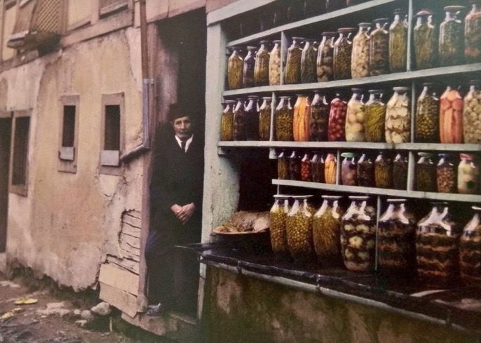 Pickle Shop in Bursa, c1910
Bursa'da Turşucu, 1910c

                           ...