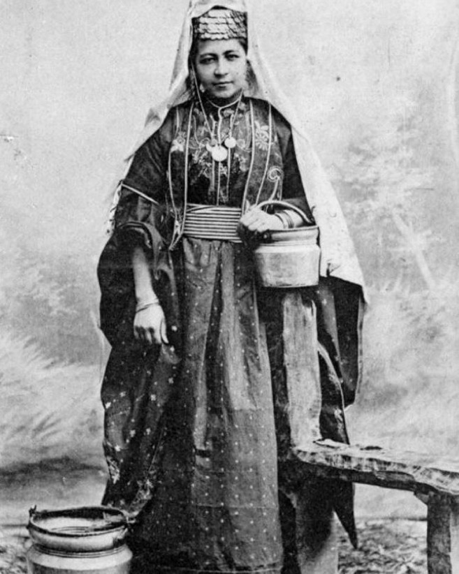 Portrait of a Kurdish Woman, c1900
Bir Kürt Kadını, 1900c

                     ...