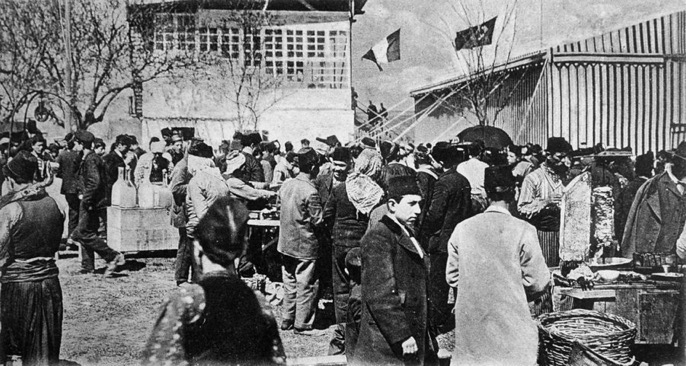 Street Food in Izmir; 'Doner, Kebab, Lemonade', 1900s
İzmir'de Sokak Yemekleri; ...