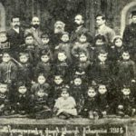 Talas / Kayseri ' de  anaokulu öğrencileri ve öğretmenleri nin fotoğrafı, 1914