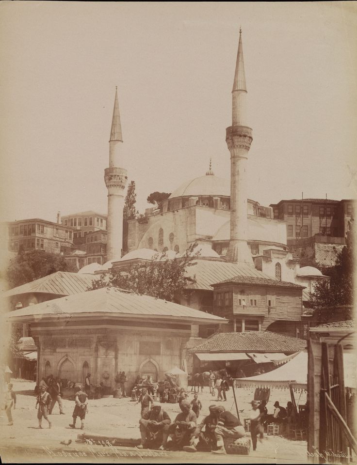 Üsküdar Mihrimah Sultan Camii ve Meydan Çeşmesi / Sébah ve Joaillier Fotoğ...