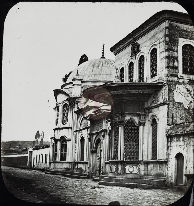 Şah Sultan Sıbyan Mektebi, Sebili ve Türbesi / Claude Marie Ferrier Fotoğraf...